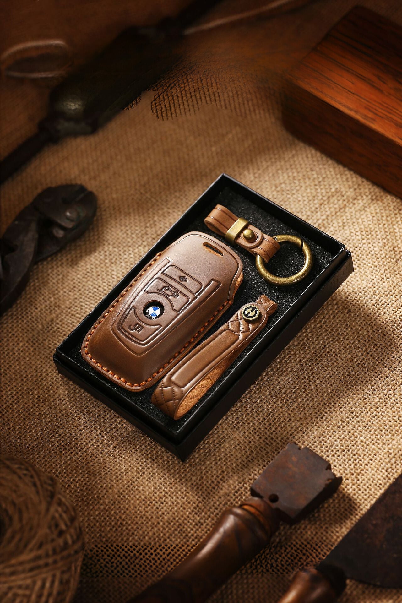 [BMW] The new retro key cover is suitable for the old BMW 3 Series 5 Series handmade leather car key clasp