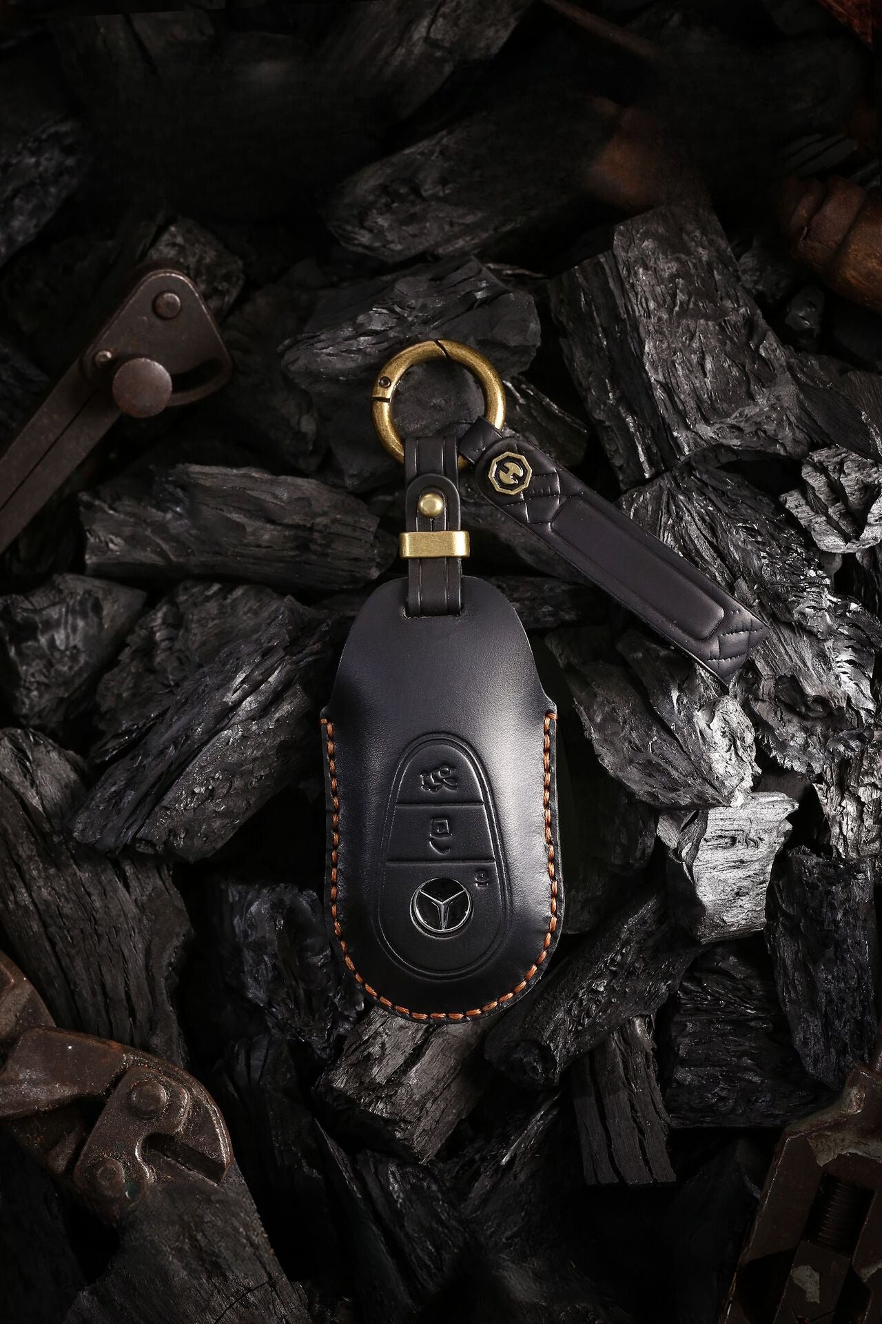 [Mercedes-Benz] New Arrival: Vintage-style High-end Leather Key Case for Mercedes Maybach  Handmade Genuine Leather Car Key Cover and Protector