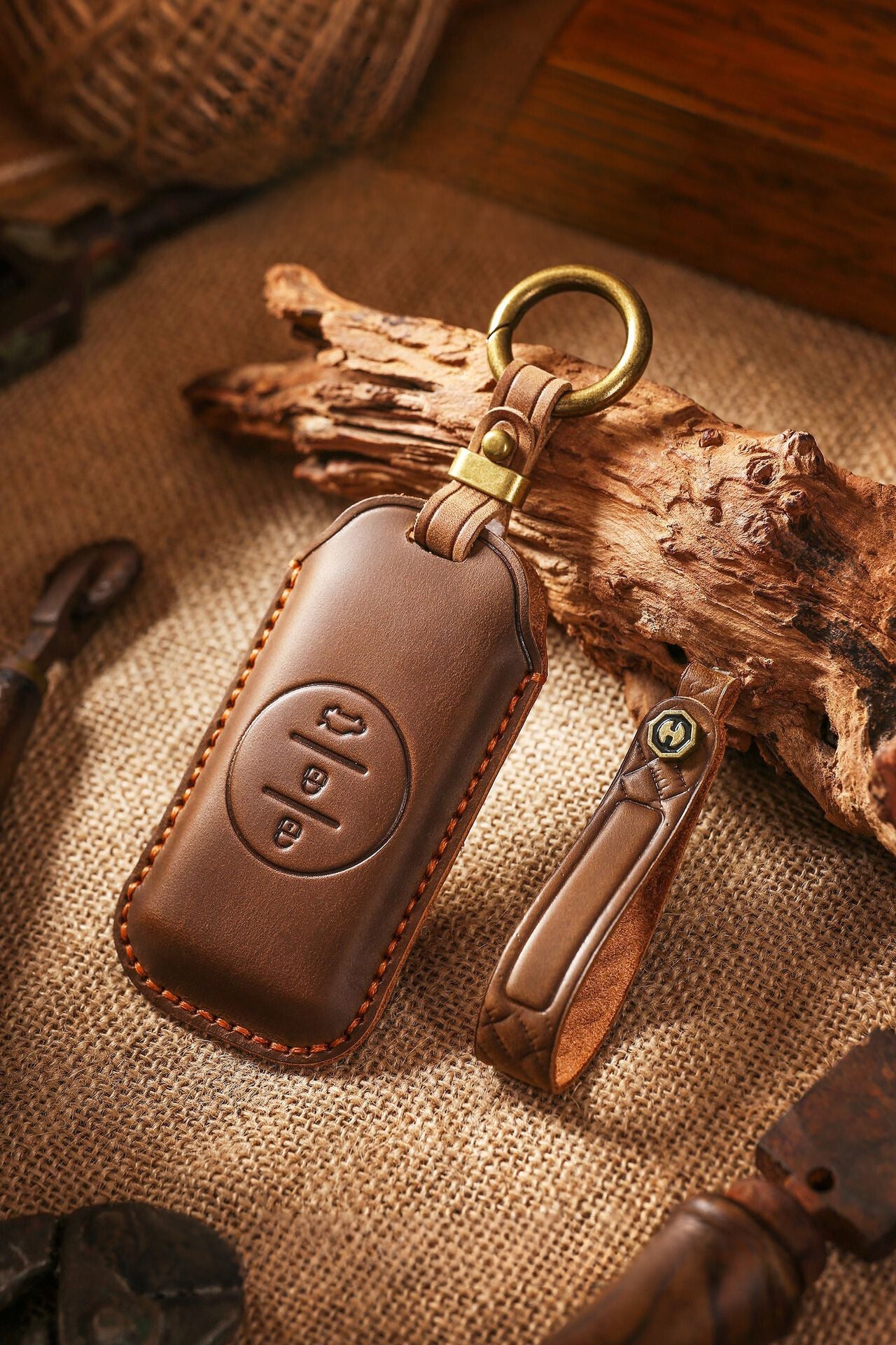 [Chery] The new retro key cover is suitable for Chery Xingtu Auto Tiggo 7 special handmade leather key clasp