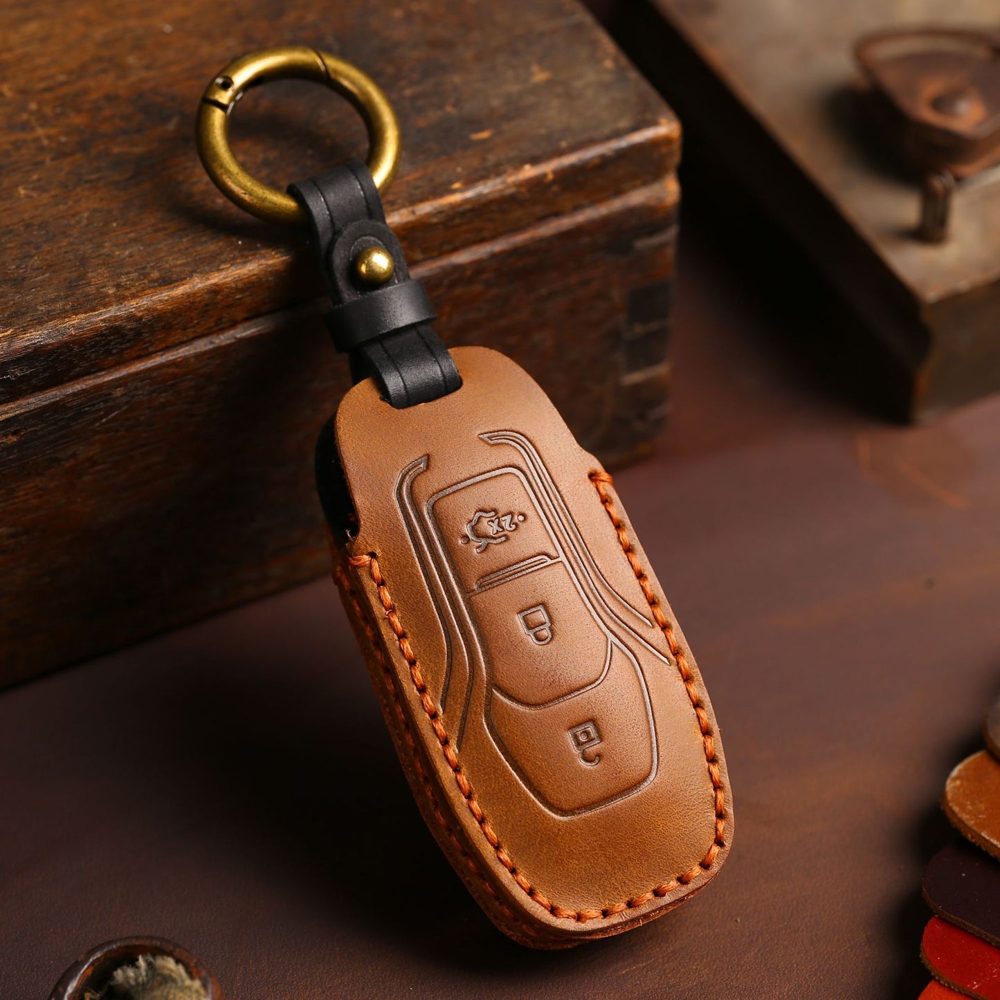 [Ford] Suitable for Ford key case, Forrest, Mondeo, wings, vPros, Mustang Explorer, leather protective clasp