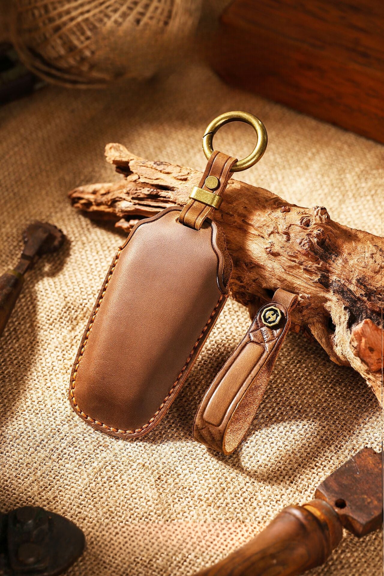 [Chery] The first layer of cowhide key cover is suitable for Chery Star Epoch ET key case, genuine leather, handmade keychain leather goods