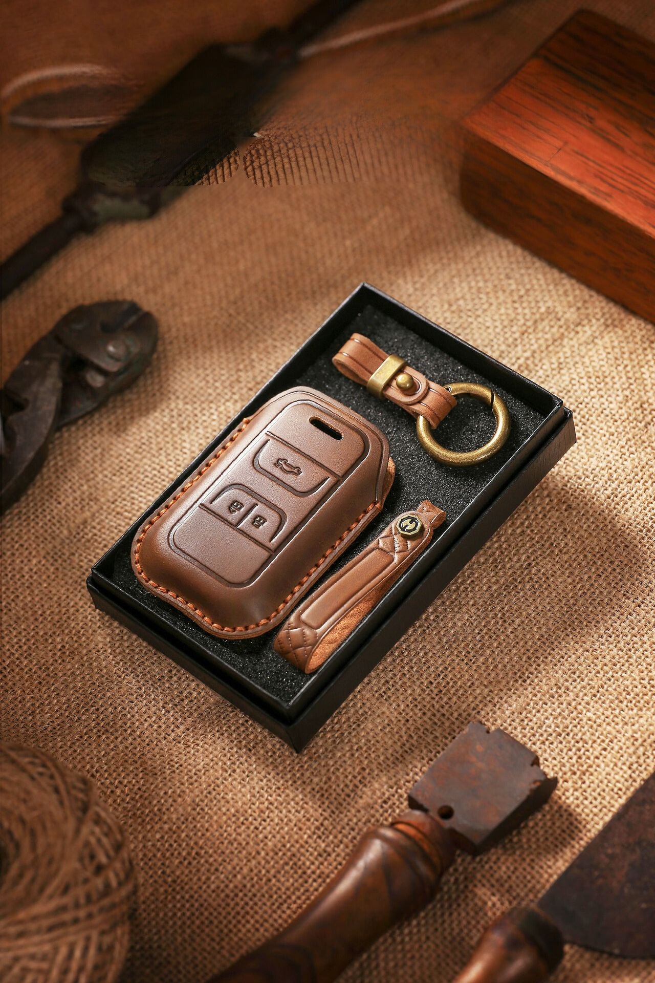 [Chery] The new retro key case is suitable for Chery Xingtu TXL Lingyun LX Tiggo 3X car handmade leather bag