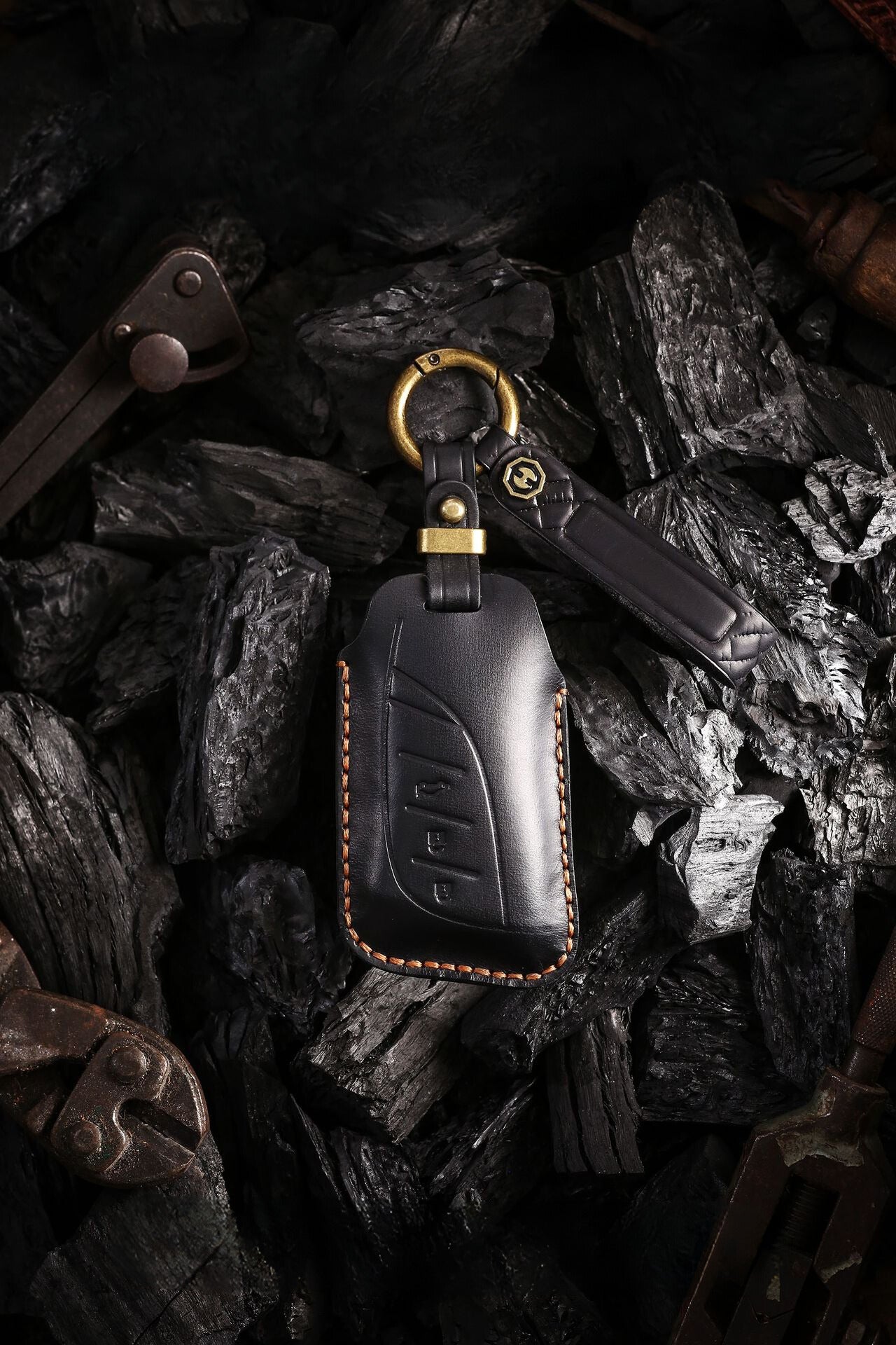 [Lexus] The new retro key case is suitable for the Lexus handmade leather key case clasp